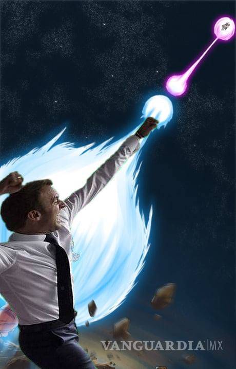 $!¿Recuerdan la foto de Macron festejando un gol de Francia? El internet se encargó de 'tunearla'