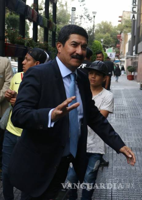 $!Javier Corral impugnará resolución de SCJN que blinda a Peña Nieto en caso Alejandro Gutiérrez