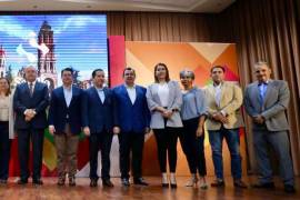 Representantes del Ayuntamiento de Saltillo, la Facultad de Sistemas de la UAdeC y COECYT trabajaron conjuntamente en el desarrollo de “Juventud Saltillo”.