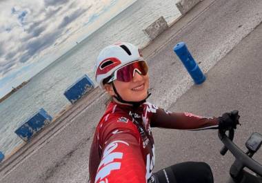 Romina Hinojosa completó los 153.4 kilómetros entre Montbrison y Tournon-sur-Rhône.
