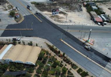 En Valdés Sánchez y Colosio se añadió un carril para vuelta izquierda con destino a Mirasierra, en una intervención que avanza al 75 por ciento.