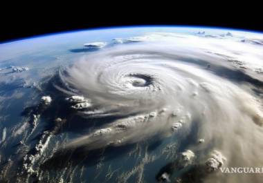 El Servicio Meteorológico Nacional (SMN) vigila dos canales de baja presión que pueden desarrollarse como ciclón tropical ‘Beryl’.