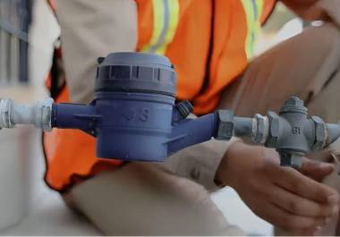 Ante el descenso de temperaturas por el frente frío 25, Aguas de Saltillo exhortó a la población a proteger medidores y tuberías para evitar rupturas y fugas derivadas del congelamiento.