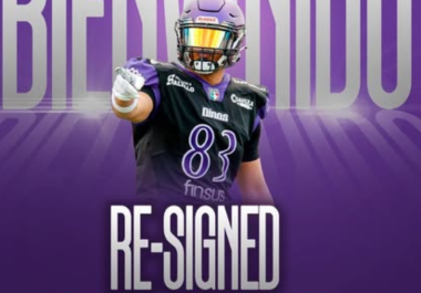 Con 1.85 metros de estatura, Zorrilla regresa como una opción más en el ataque aéreo de Dinos.