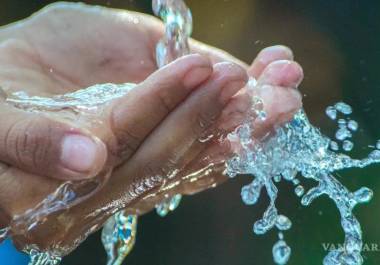 Luego de la suspensión del suministro de agua durante los últimos días, la paramunicipal Agsal considera que el acuaférico ayudaría para evitar esta situación.