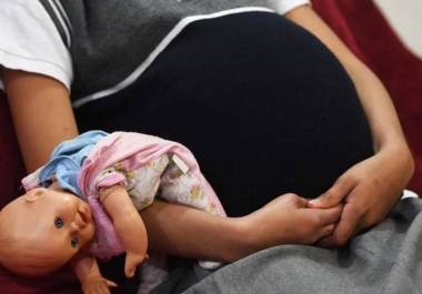 La Fiscalía General del Estado de Chiapas abrió una carpeta por pederastia agravada tras el embarazo de una niña de 11 años en Soyaló, Chiapas.