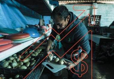El Inegi calcula un referente monetario para determinar si los ingresos mensuales de la población son suficientes para adquirir los productos de las canastas alimentaria.