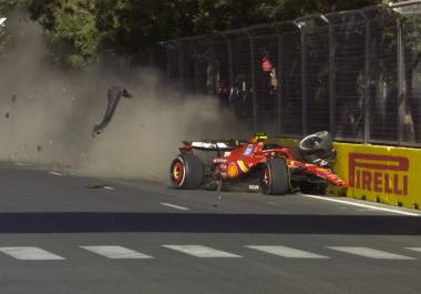 El accidente entre Checo Pérez y Carlos Sainz Jr. dejó a ambos fuera del Gran Premio, donde el mexicano estaba teniendo una gran participación.