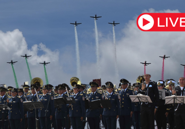 El desfile contará con 15 mil elementos de las Fuerzas Armadas, vehículos militares y charros en su tradicional recorrido por el Zócalo, Avenida Juárez y Paseo de la Reforma