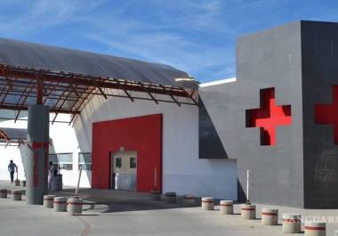 El menor fue atendido en la Cruz Roja, luego de llegar por su cuenta a una iglesia de la colonia Cerro del Pueblo con visibles signos de maltrato físico.
