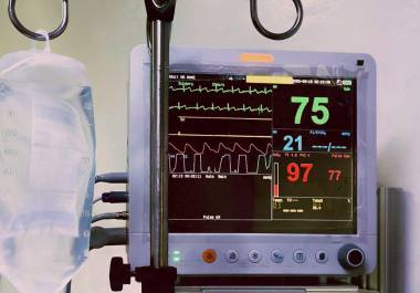 FGE de Sonora investiga casos de sueros ‘vitaminados’