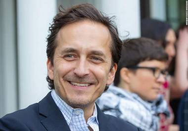 La muerte de Renaud, de 51 años, fue confirmada inicialmente por la Policía de Kiev, quien culpó a las fuerzas rusas del suceso