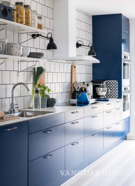 $!¡Adiós al blanco! Estos son los colores en tendencia para tu cocina