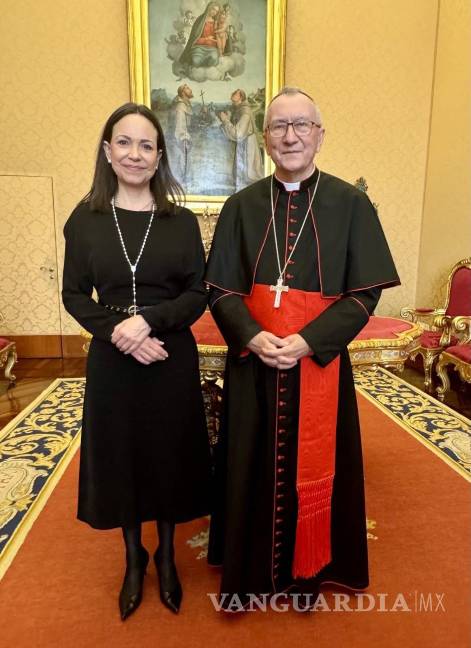 $!La líder opositora venezolana, María Corina Machado, visita este lunes Ciudad del Vaticano. La líder opositora venezolana, María Corina Machado, ha pedido este lunes al papa León XIV en el Vaticano que interceda por los presos políticos y por el avance sin demora de la transición a la democracia en Venezuela.