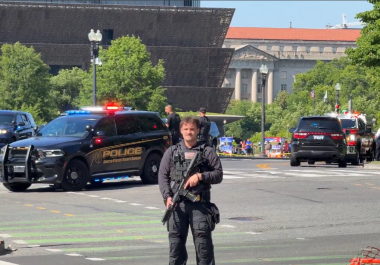 Un informe del Servicio Secreto de Estados Unidos alertó esta tarde de presuntos disparos cerca de la Casa Blanca, por lo que se ha puesto el edificio en cierre temporal.