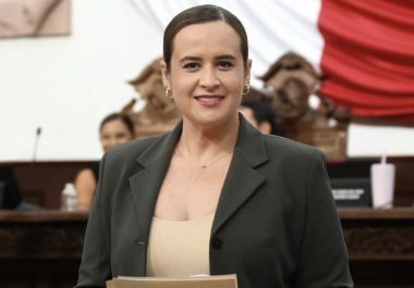 Beatriz Fraustro presentó un exhorto para exigir mayores medidas de seguridad en cruces ferroviarios ubicados en zonas habitacionales de Coahuila.