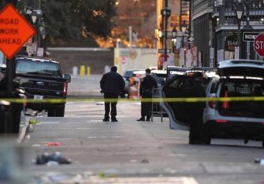 El incidente que dejó muchas víctimas ocurrió en la intersección de las calles Bourbon y Canal en el vecindario del Barrio Francés alrededor de las 3:15 am.