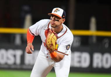 La extraordinaria temporada de Meneses vuelve a poner sobre la mesa la pregunta: ¿por qué no tiene una oportunidad sostenida en MLB?