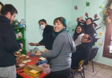 Quienes estudiaron con el docente, se han sumado en diversas ocasiones para apoyar.