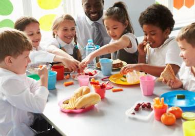 Marcas como Domino’s Pizza y Helados Sultana ofrecen descuentos, combos y experiencias temáticas por el Día del Niño 2026.