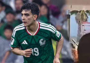 Gilberto Mora no pudo acudir a su graduación de preparatoria tras disputar el Mundial 2026, pero sus compañeros encontraron una original forma de hacerlo presente.