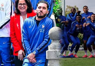 Una peculiar fotografía de Rayan Cherki durante un acto oficial de la selección francesa desencadenó una ola de memes que recorrió internet y convirtió al joven delantero en tendencia mundial.