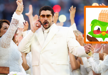 La actuación generó reacciones divididas y abrió el debate sobre la presencia del español en eventos masivos.