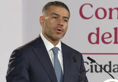 El gobierno federal prepara nuevas acciones de seguridad escolar y vigilancia digital tras el ataque ocurrido en una escuela de Torreón, Coahuila.