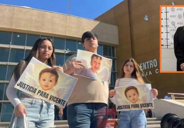 Asistentes marchan para impulsar Ley Vicente por caso de Roxana ‘N’