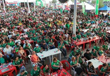 El evento ofrece un ambiente de convivencia familiar con actividades para personas de todas las edades.