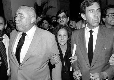 Cuauhtémoc Cárdenas cuestionó los resultados oficiales que dieron la victoria a Carlos Salinas de Gortari.