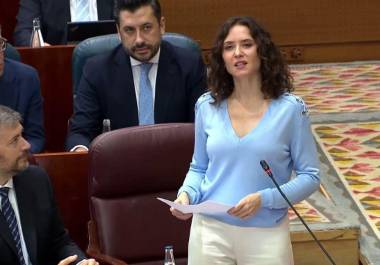 Isabel Díaz Ayuso acusó a Claudia Sheinbaum y Pedro Sánchez de afectar su agenda en México y poner en riesgo a su equipo.