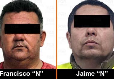 Dos exfuncionarios de seguridad de Nayarit permanecerán en prisión preventiva mientras la FGR investiga su presunta participación en desapariciones forzadas.