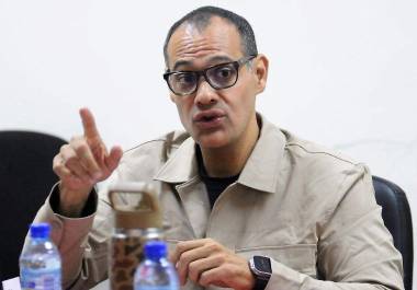 Navarro Arratia comentó que el vehículo oficial involucrado en el accidente era una camioneta del SIMV bajo resguardo de un trabajador.