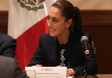 La presidenta Claudia Sheinbaum revela que sostuvo una llamada telefónica con Donald Trump, en la que ambos coincidieron en la necesidad de un acuerdo general que abarque seguridad, migración y comercio.