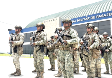 La función de estos elementos es contribuir a fortalecer las acciones que realizan el Ejército, la Fuerza Aérea y la Guardia Nacional.