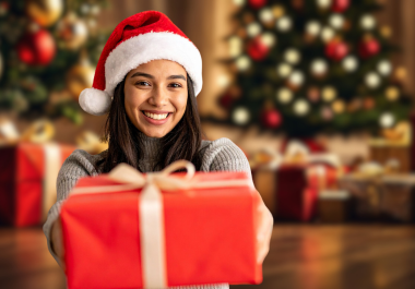 Diciembre impulsa el uso de plataformas como DrawNames, Pikkado y Elfster, que facilitan los intercambios de regalos con herramientas automatizadas para coordinar participantes y realizar sorteos