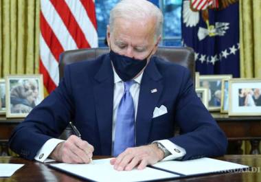 El presidente estadounidense, Joe Biden, “acaba de dar positivo a COVID-19”.
