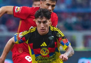 Castigan a jugadores de América y Toluca tras bronca en el Estadio Banorte. Helinho recibe tres partidos; Mohamed y Henry Martín también son sancionados.