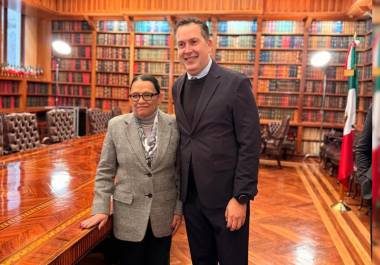 Gobernación y Hacienda citan a Armando Castilla para revisar el acoso judicial contra Vanguardia