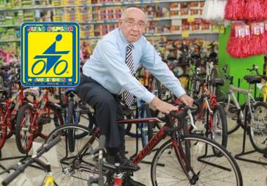 Julio Cepeda, ‘el Paraíso del Juguete’, cierra la sucursal de Gonzalitos, en Monterrey, Nuevo León.