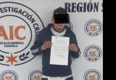 El acusado fue ingresado al penal varonil, donde permanecerá en espera de su audiencia inicial.