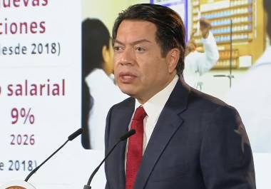 Mario Delgado informó los avances de la política educativa federal y destacó la cobertura de becas, obras escolares, atención en salud y nuevos espacios en bachillerato y universidades.