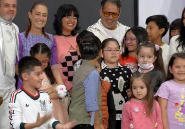 La presidenta Claudia Sheinbaum dedicó la conferencia matutina del 30 de abril a las infancias, con un mensaje sobre derechos, sueños y bienestar, en un ambiente que combinó reflexión y momentos lúdicos.