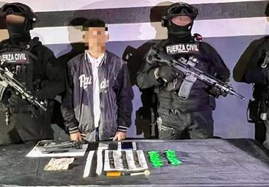 Un adolescente de 16 años fue detenido en García, Nuevo León, señalado por su presunta participación en tres ejecuciones y más de 15 delitos de alto impacto.