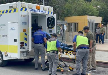 Una de las menores fue localizada inconsciente y con signos de haber vomitado, mientras que su compañera permanecía en estado de crisis emocional, situación que generó la movilización de autoridades y personal médico.
