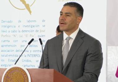 Fuerzas federales detuvieron en Los Mochis a José Porfirio “N”, alias “El Pío”, y a presuntos integrantes de “Gente del Guano” en Sinaloa.