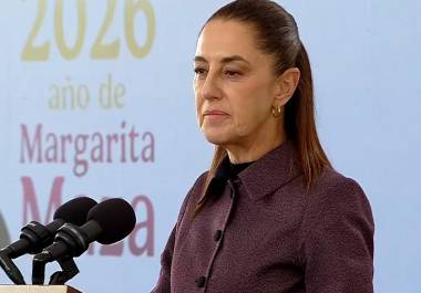 Durante su conferencia matutina también sostuvo que el feminismo no es compatible con la ideología de derecha, al considerar que este movimiento se basa en la defensa de los derechos y la igualdad social.