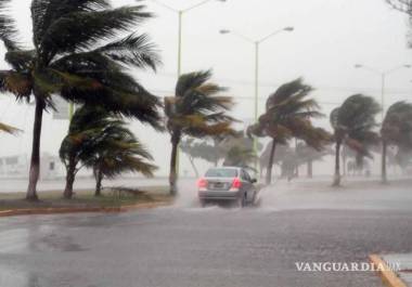 El Huracán Milton se aproxima al territorio mexicano y en interacción con la vaguada monzónica azotarán con fuertes lluvias.