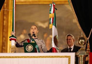 Sheinbaum encabezará el Grito de Independencia a las 23:00 horas en el Zócalo; Intocable será el acto principal de la celebración.